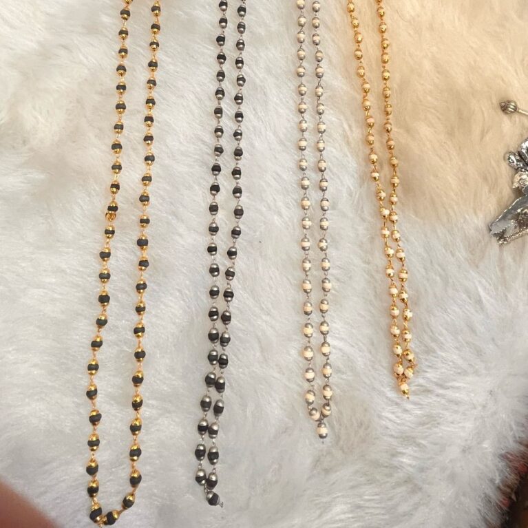 Vrundavan Tulsi Clear Mala (No Spots)